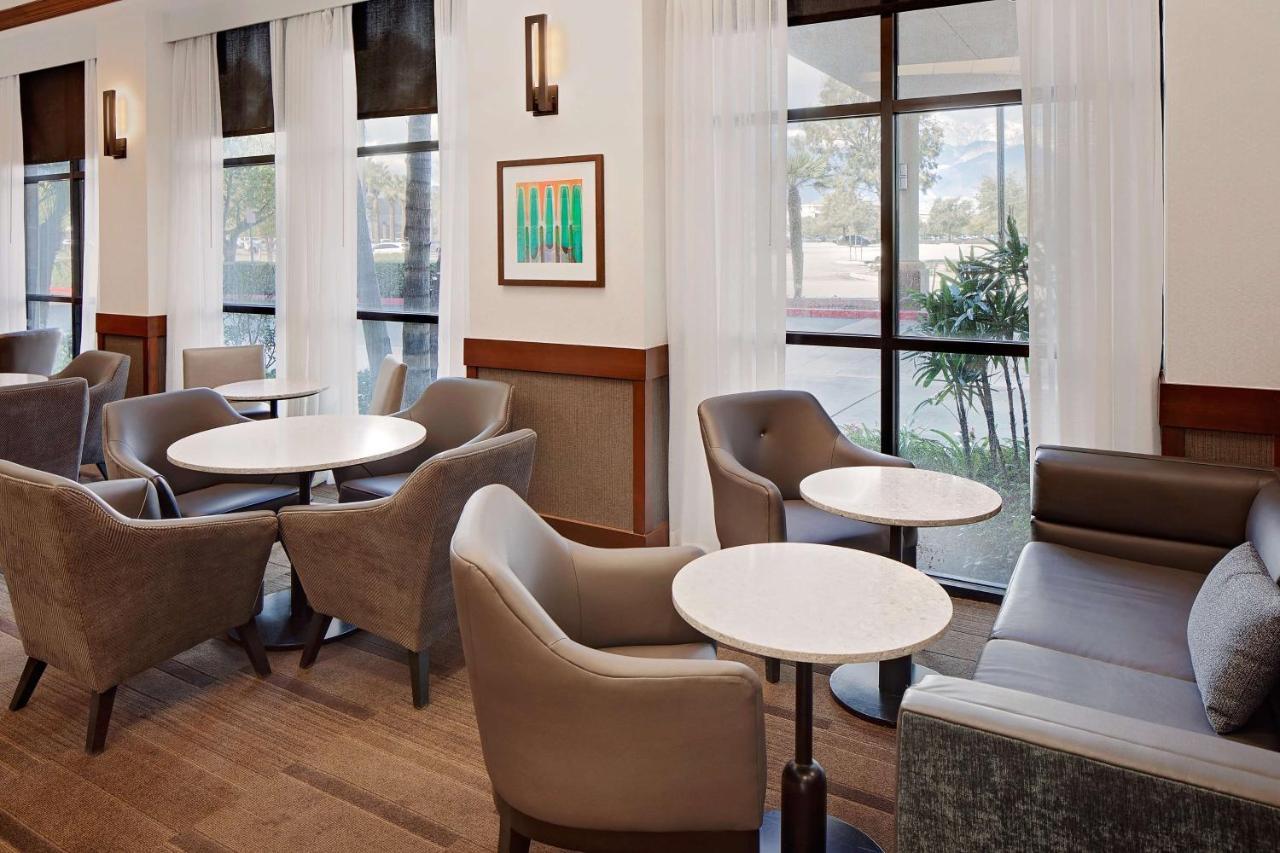 Hyatt Place Ontario/Rancho Cucamonga Экстерьер фото