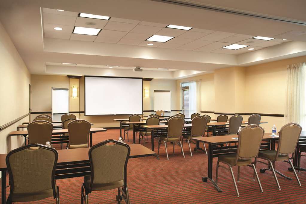 Hyatt Place Ontario/Rancho Cucamonga Удобства фото